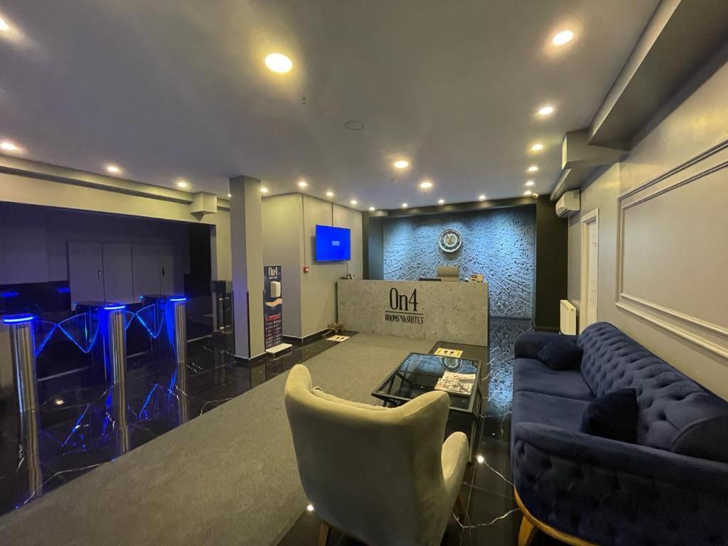 On4 Rooms & Suites Istanbul Bagian luar foto